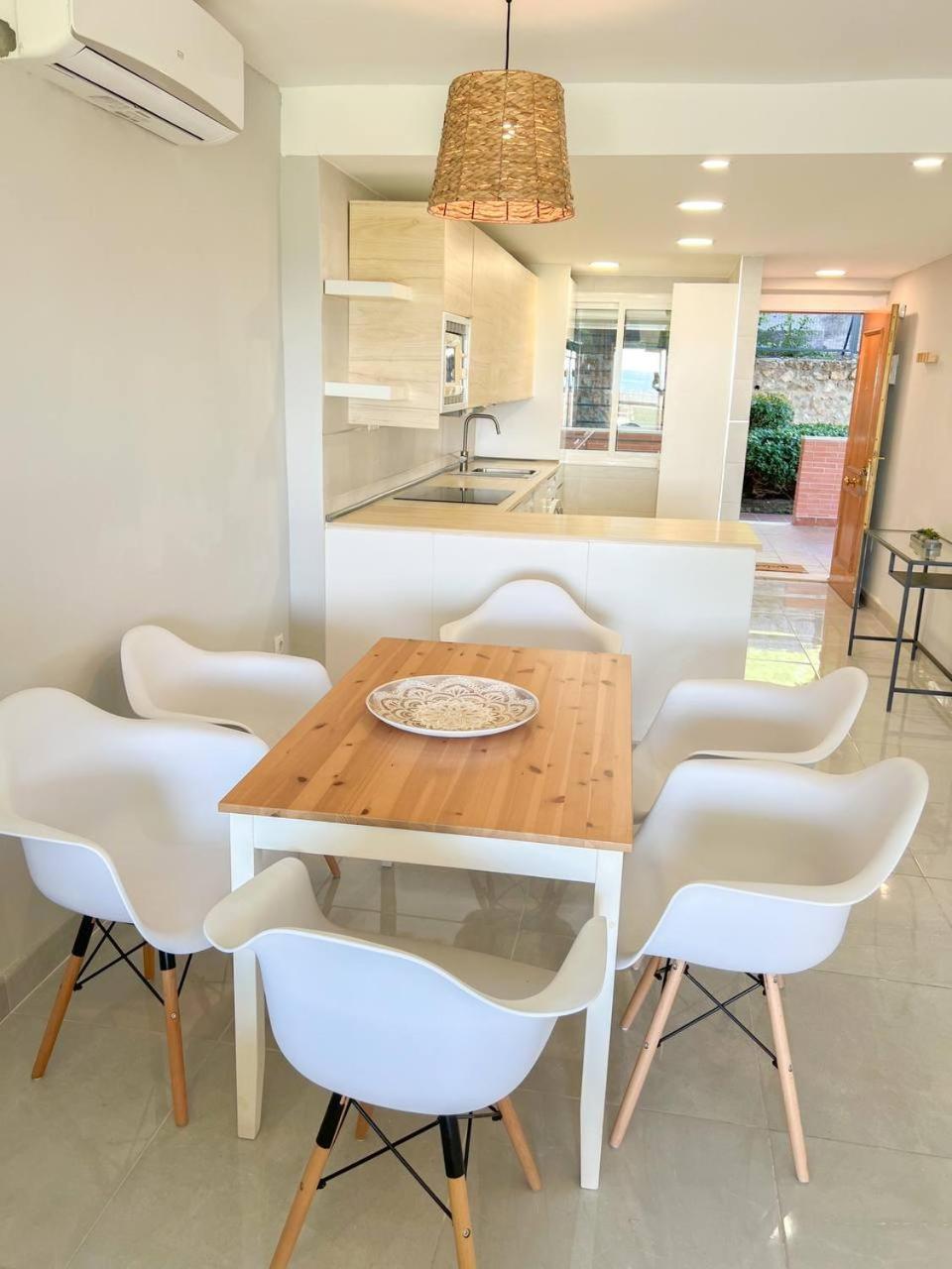 Cozy Apartment With Large Terrace Torremolinos Zewnętrze zdjęcie