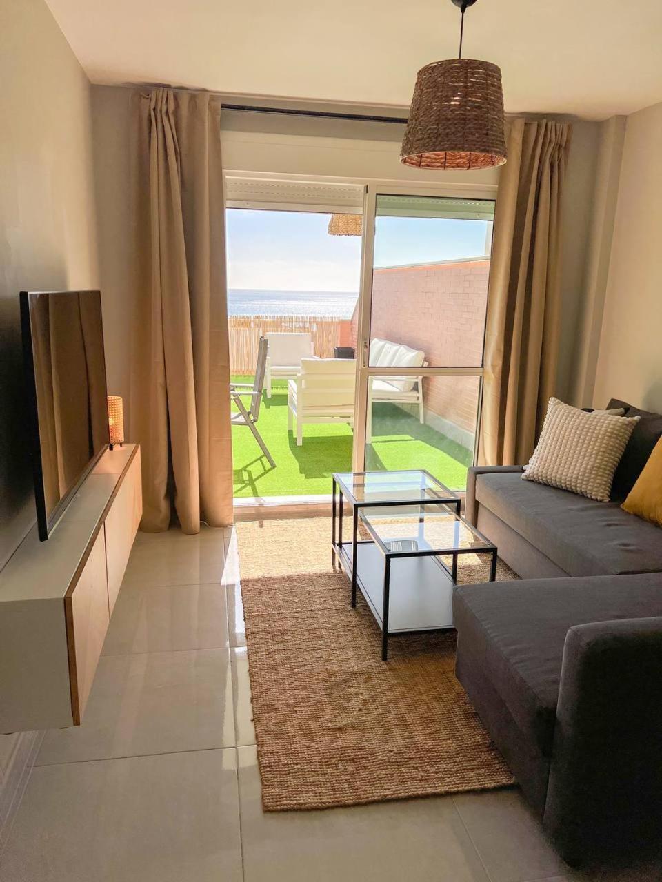 Cozy Apartment With Large Terrace Torremolinos Zewnętrze zdjęcie